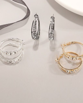 Creolen mit eingearbeiteten Strasssteinen