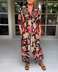 Eleganter Overall mit V-Ausschnitt und Aufdruck