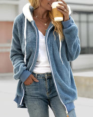 Lockere, warme Kapuzenjacke mit Reißverschluss