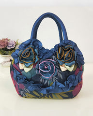 Modische Handtasche mit Blumenmuster