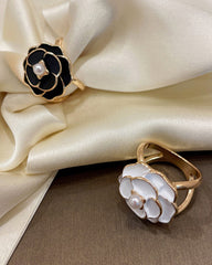 Kamelien-Schalschnalle