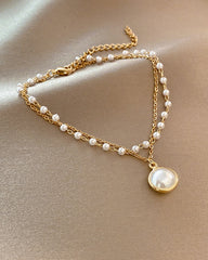 Perlenarmband mit Metallkette