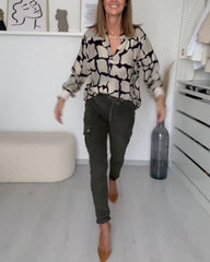 Lässige Hose mit Taschen