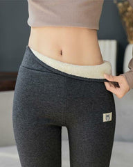 Warme, enge Hose aus dickem Kaschmir