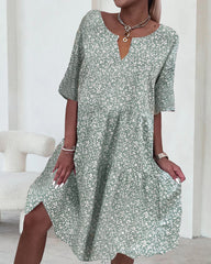 Halbärmeliges Kleid mit Blumenmuster