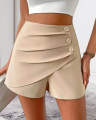 Einfarbige, modische Shorts mit Falten