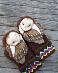 Handgewebte nordische Handschuhe aus Wolle mit Eulen