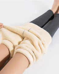 Warme, enge Hose aus dickem Kaschmir