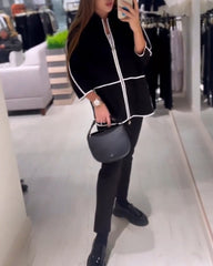 Kontrastfarbener Reißverschluss