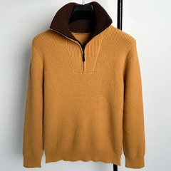 Hochgeschlossener Herren-Strickpullover mit Reißverschluss