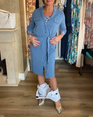 Lässiger, schlichter Knopfmantel