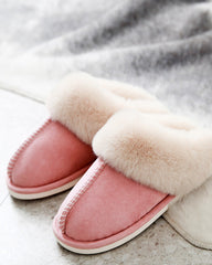 Plüschhausschuhe