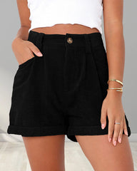 Einfarbige Cordshorts mit hoher Taille