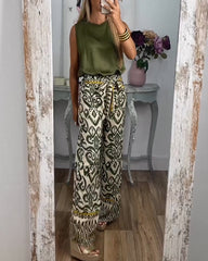 Hose mit weitem Bein und trendigem Print