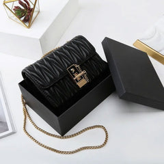 Geometrische Damen-Ledertasche 