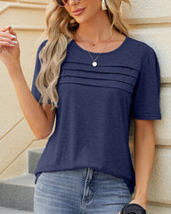 Schlichtes T-Shirt mit U-Ausschnitt und Falten