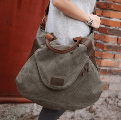 Canvas-Tasche mit großen Taschen