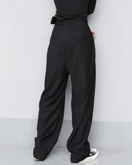 Hose mit hoher Taille und lockerer Passform