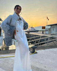 Selina – Der elegante, glitzernde Seiden-Cardigan